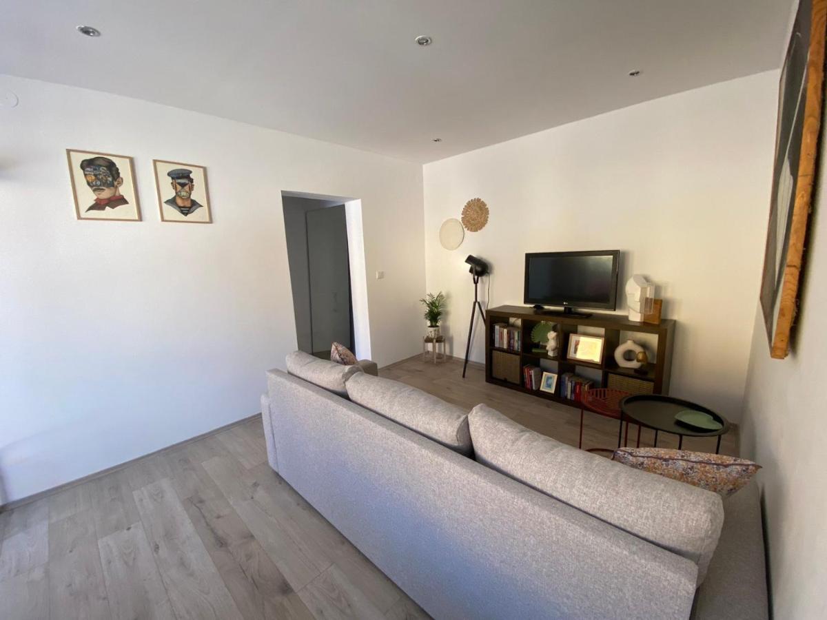 Apartman Cukar Pulaアパートメント エクステリア 写真